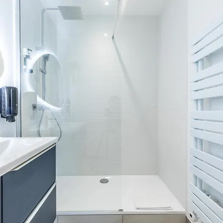 Magnifique F3 -galaxie- Equipe Апартаменты Клермон-Ферран